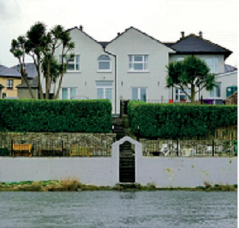 River Lodge Accomodation Wicklow Extérieur photo